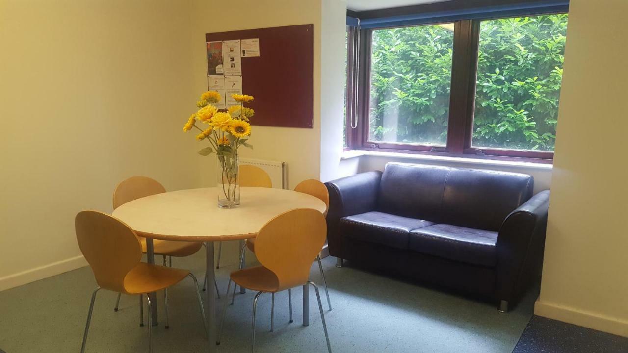 Oxley Hall-Campus Residence Leeds  Ngoại thất bức ảnh