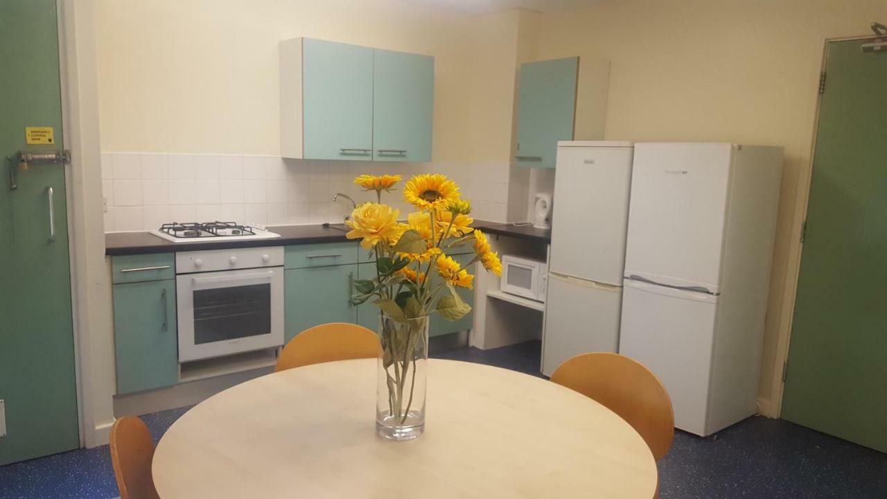 Oxley Hall-Campus Residence Leeds  Ngoại thất bức ảnh